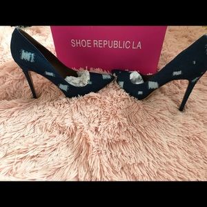 Akira Chicago- shoe republic distressed denim pump